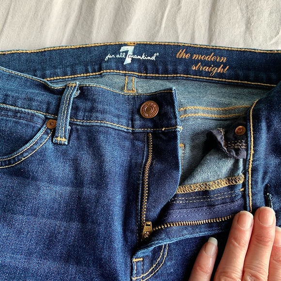 Jeans - Picture 3 of 5